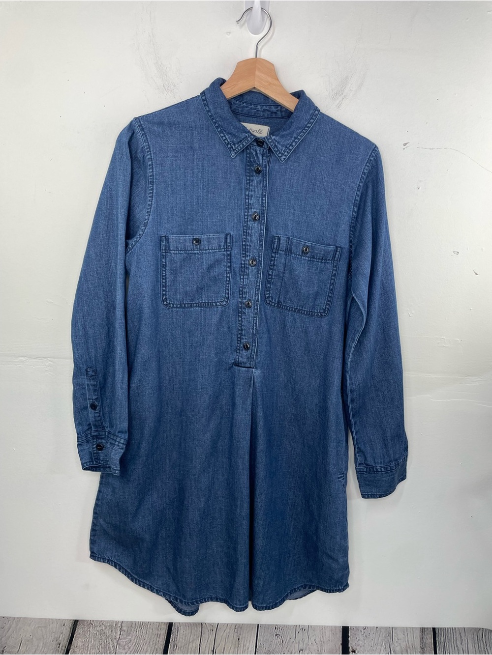 Madewell Denim Pop Over Shirt Dress 1/2 Button Dress size Medium